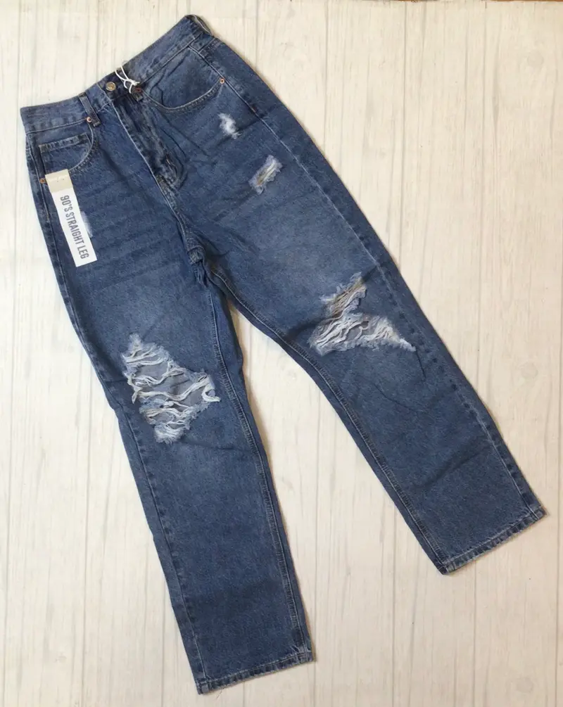 90’s straight leg