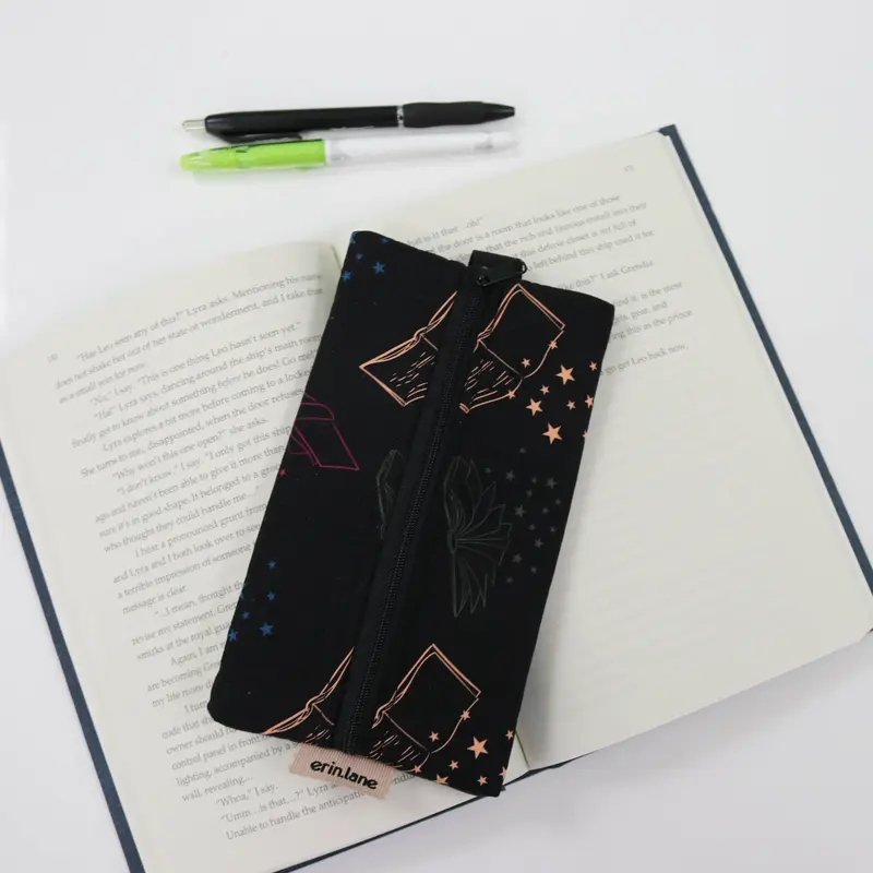 Annotation Pouch Pen Case in Spellbound