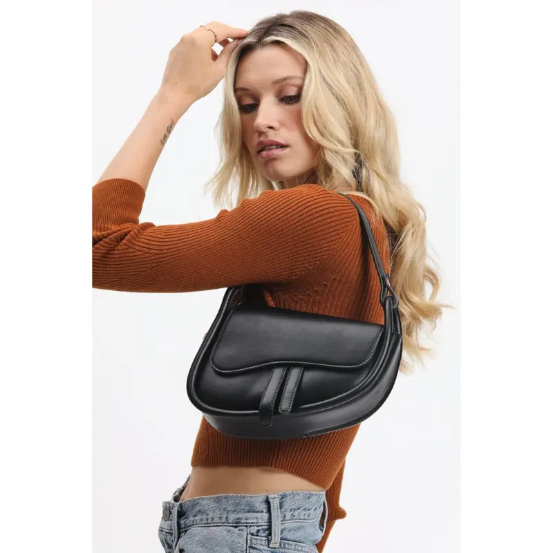 Arlo Crossbody