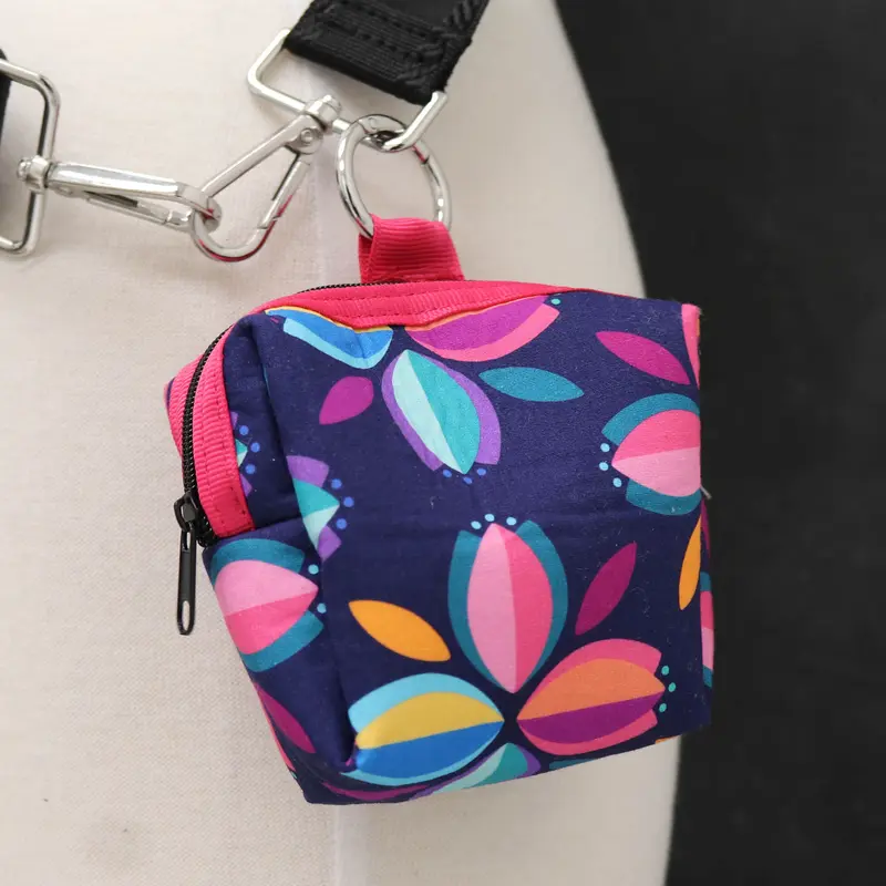 Bag Buddy Functional Bag Charm in Cardinal Blooms