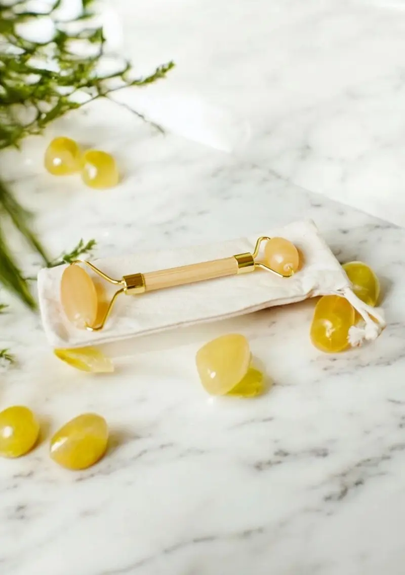 Bamboo Switch Facial Roller