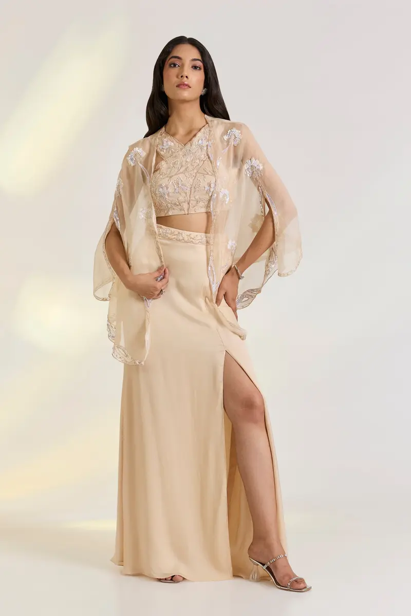 Bemberg Elara Nude Pink Drape Set