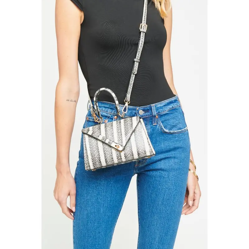 Blake Crossbody