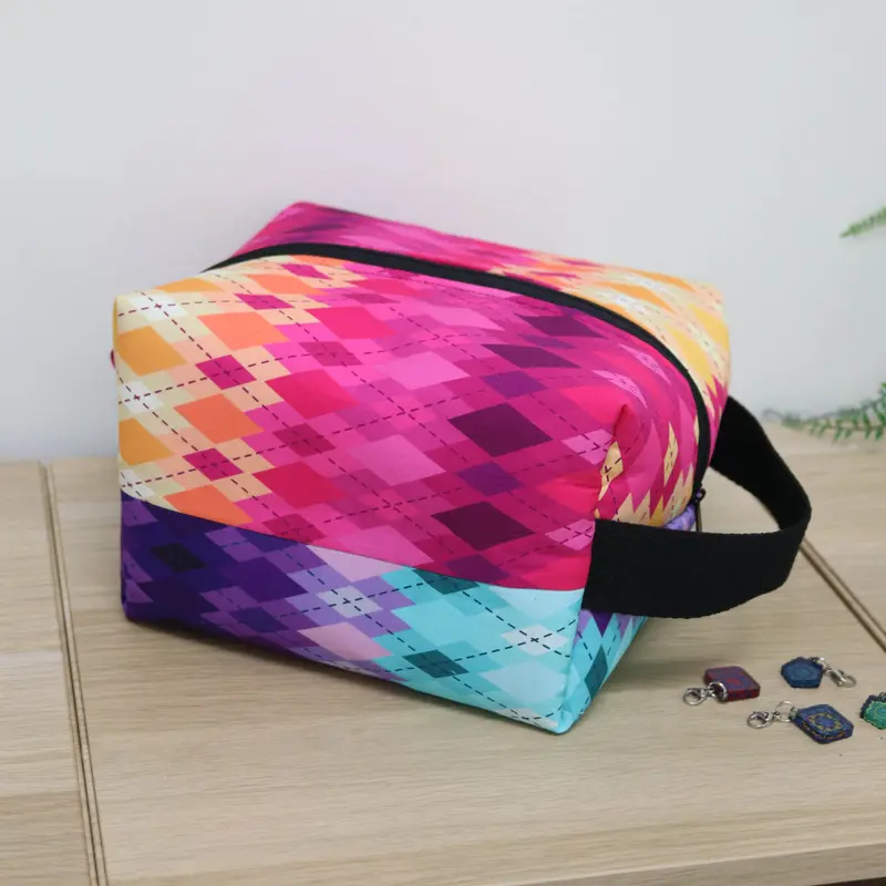 Block It Out Project Bag in Argyle Dawn