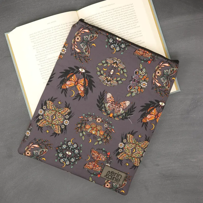 Book and Tablet Case Cover in The Witching Hour