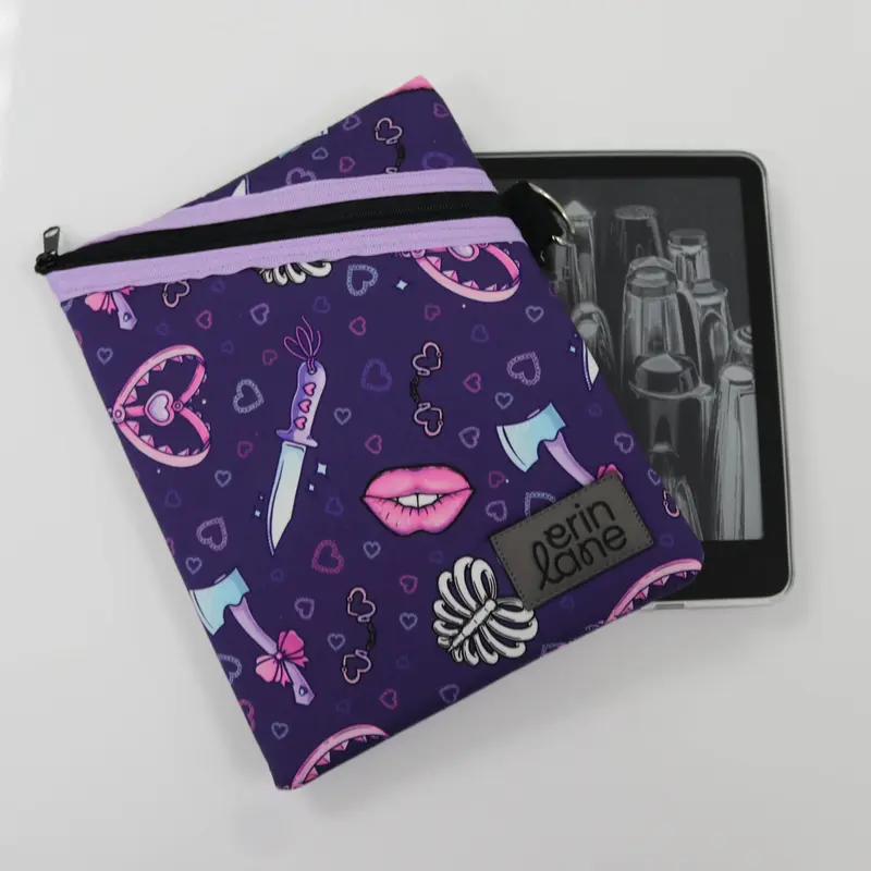 Book Nook E-Reader Cover in Violent Little Thing