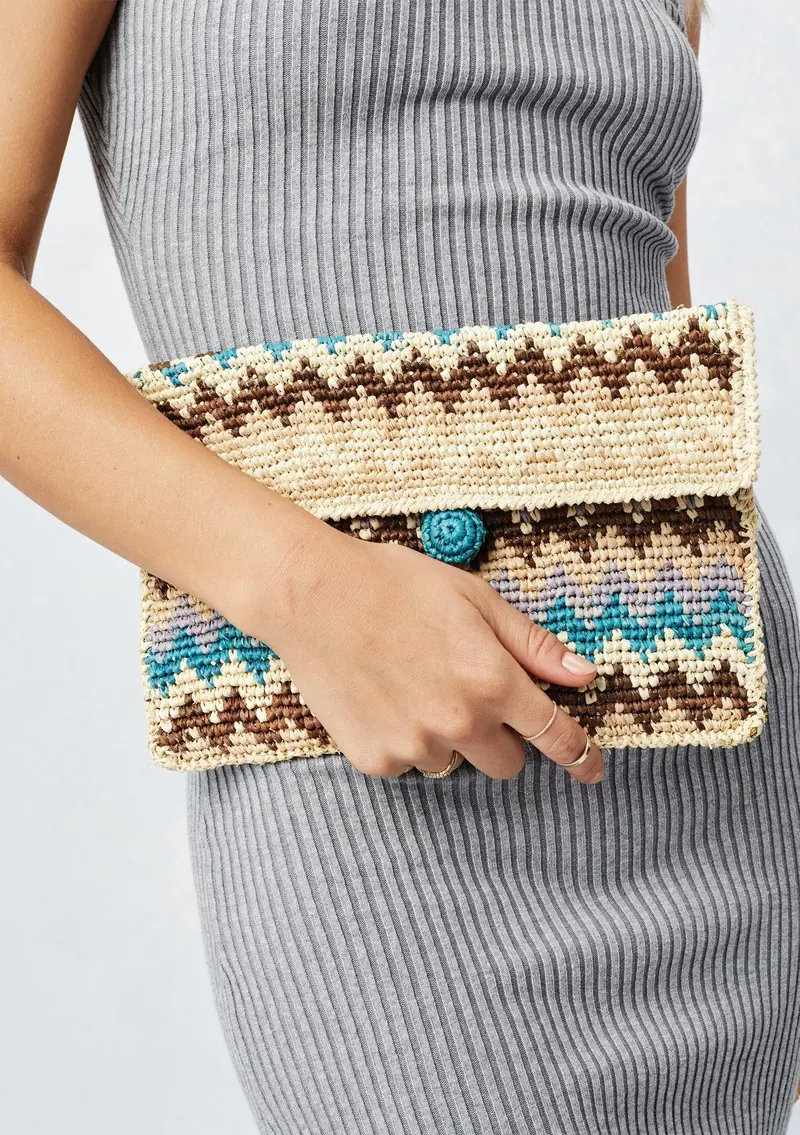 Canary Islands Clutch