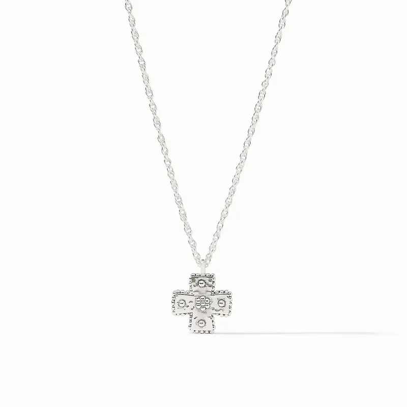 Canterbury Delicate Necklace in Silver