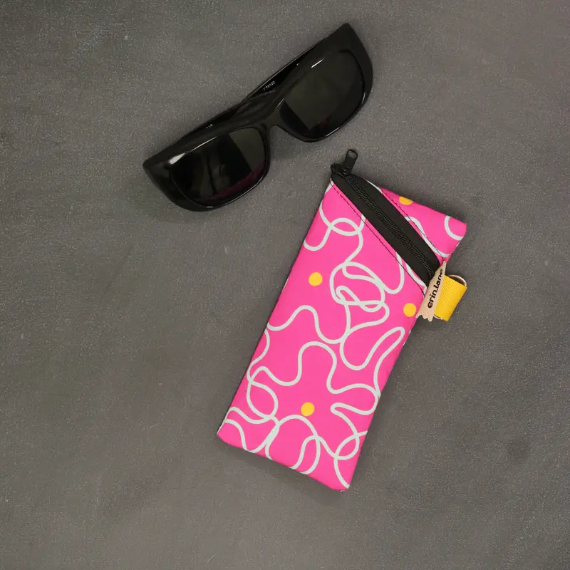 Catch All Clip on Accessory Bag in Slow Burn