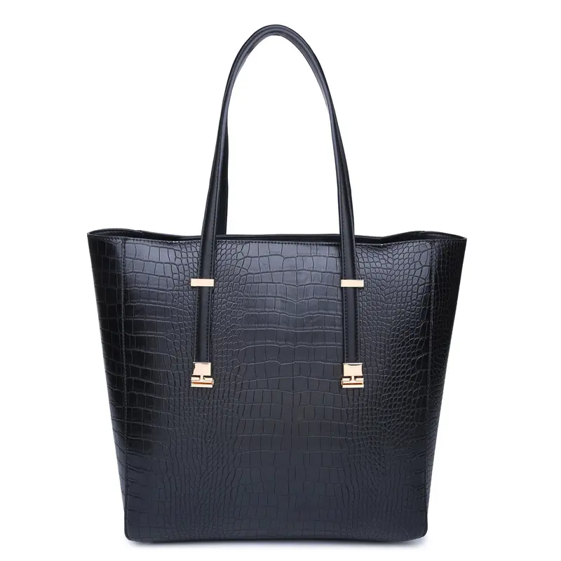 Claudia Tote