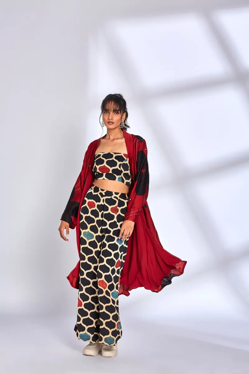 Co-Ord Set With Printed Red Jacket