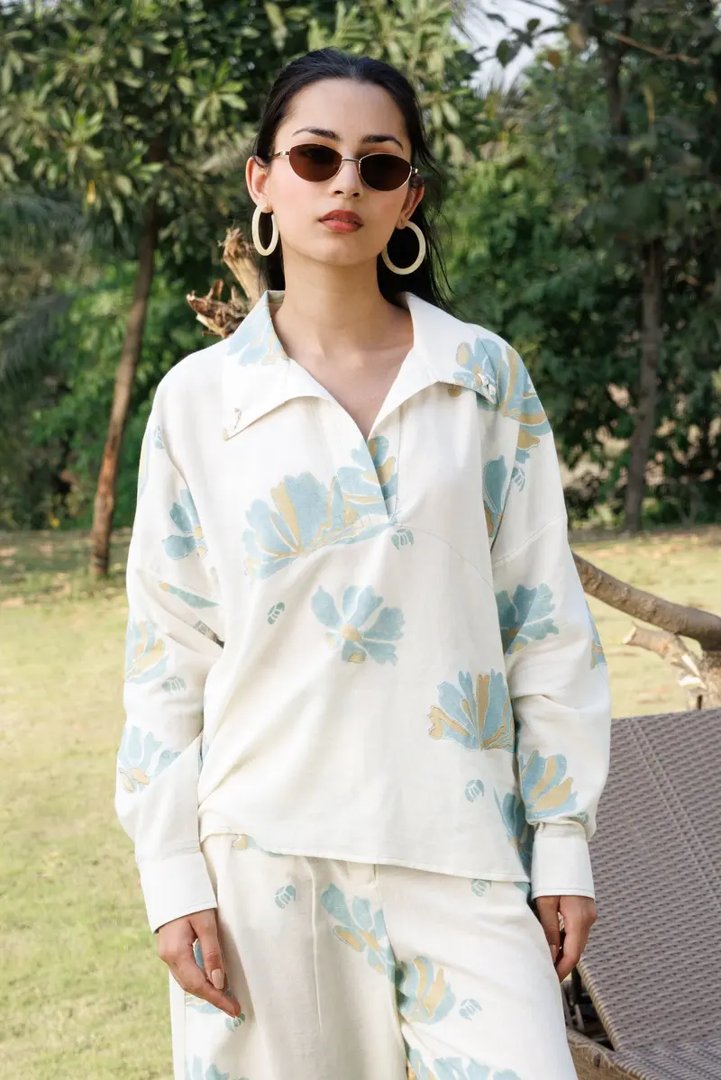 Collared top with Stitch Detailing