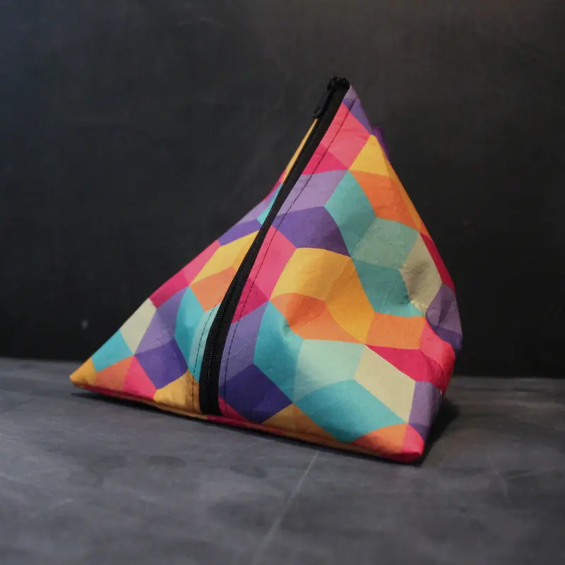 D4 Zippered Project Bag in 80s Mall Blocks