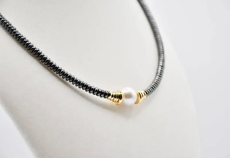 Dark Hematite & Freshwater Pearl Necklace