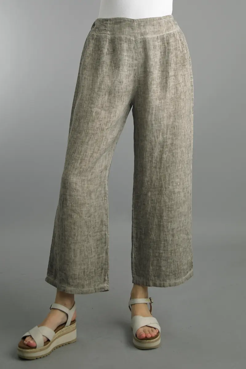 Effortless Cropped Linen Pants