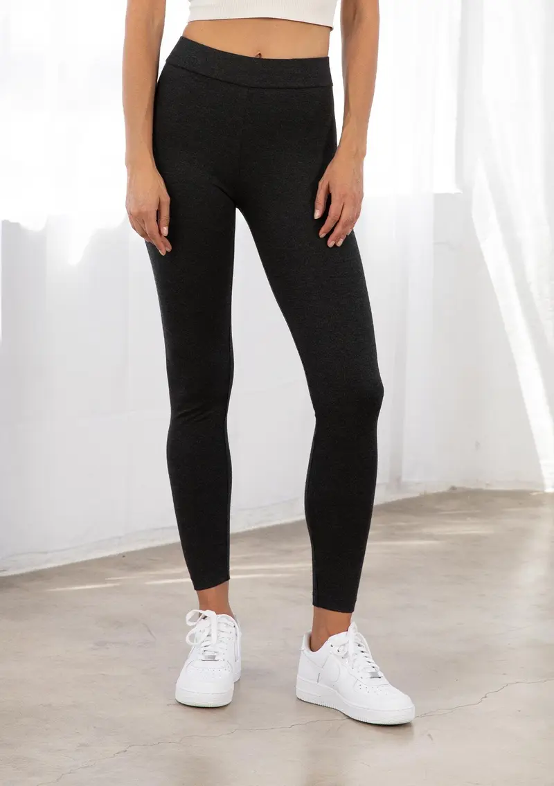 Essential Ponte Legging