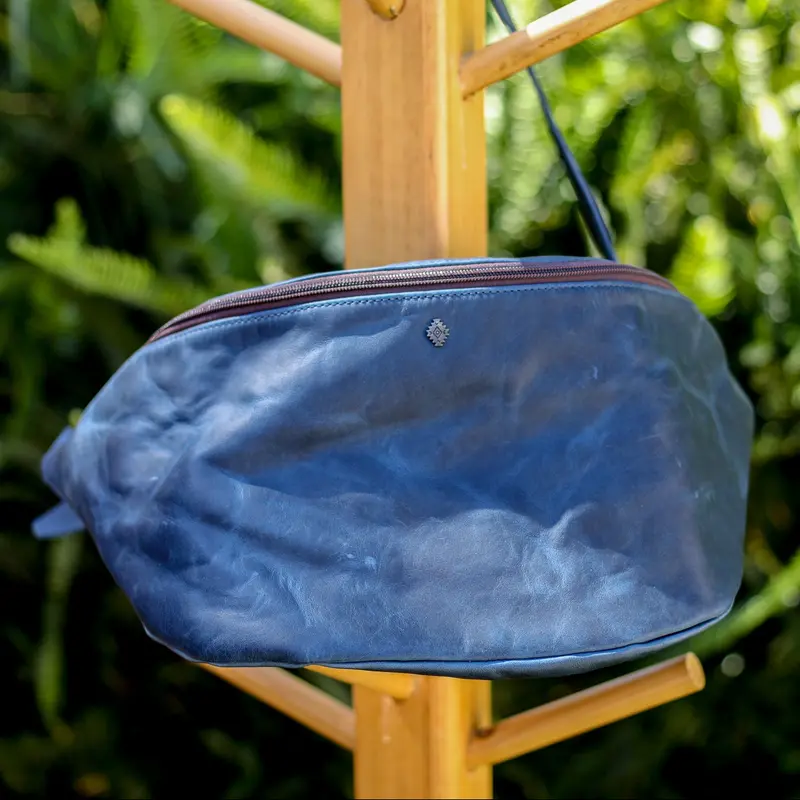 ETHAN BAG - FULL LEATHER - NAVY
