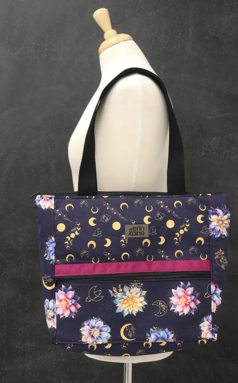 Everyday Tote Bag in Moonflower Phases