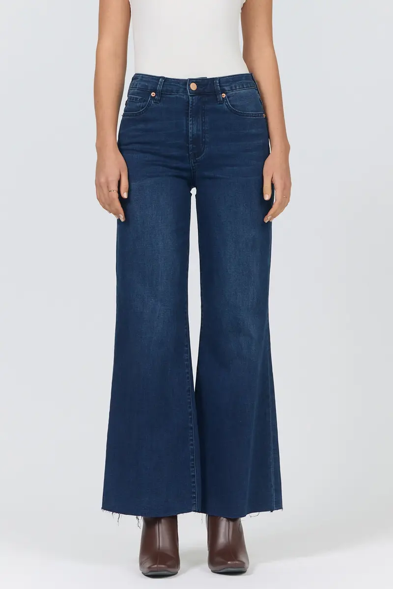 Fiona Wide Leg Jean in Princess