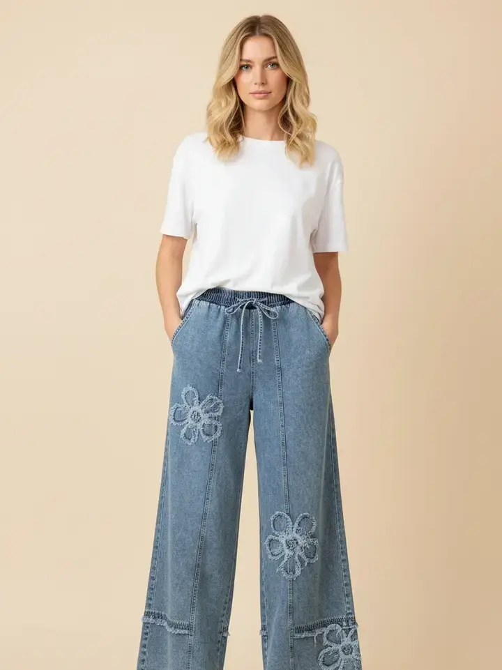Floral Appliqué Drawstring Wide Leg Denim Pants