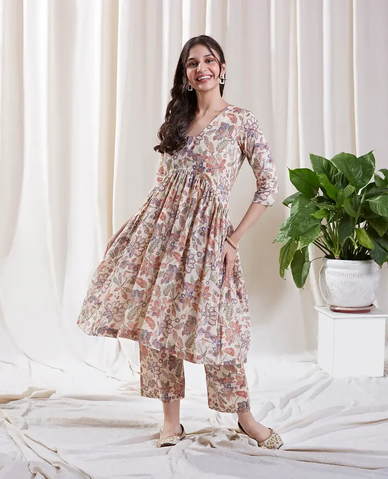 Floral Printed White Kurta Set