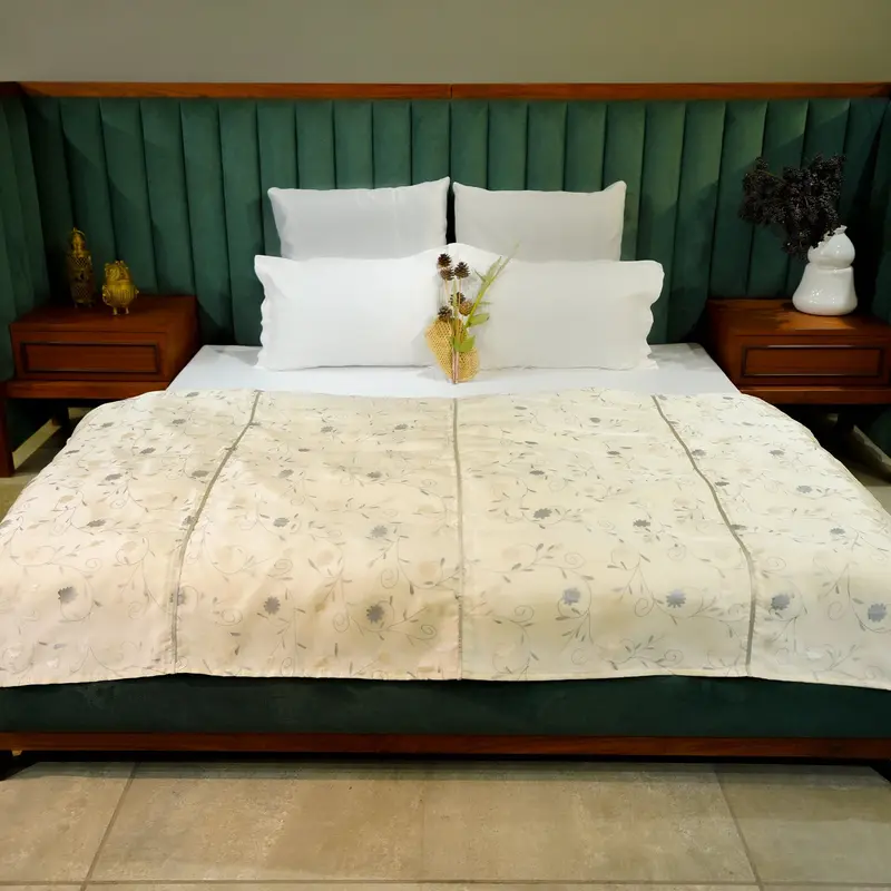 Gossamer Delight Bed Throw