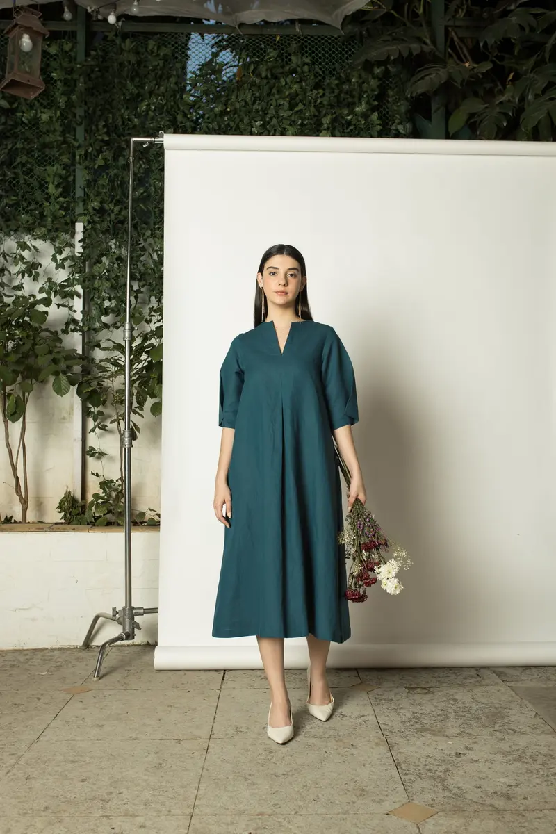 Green Solid A Line Maxi Dress