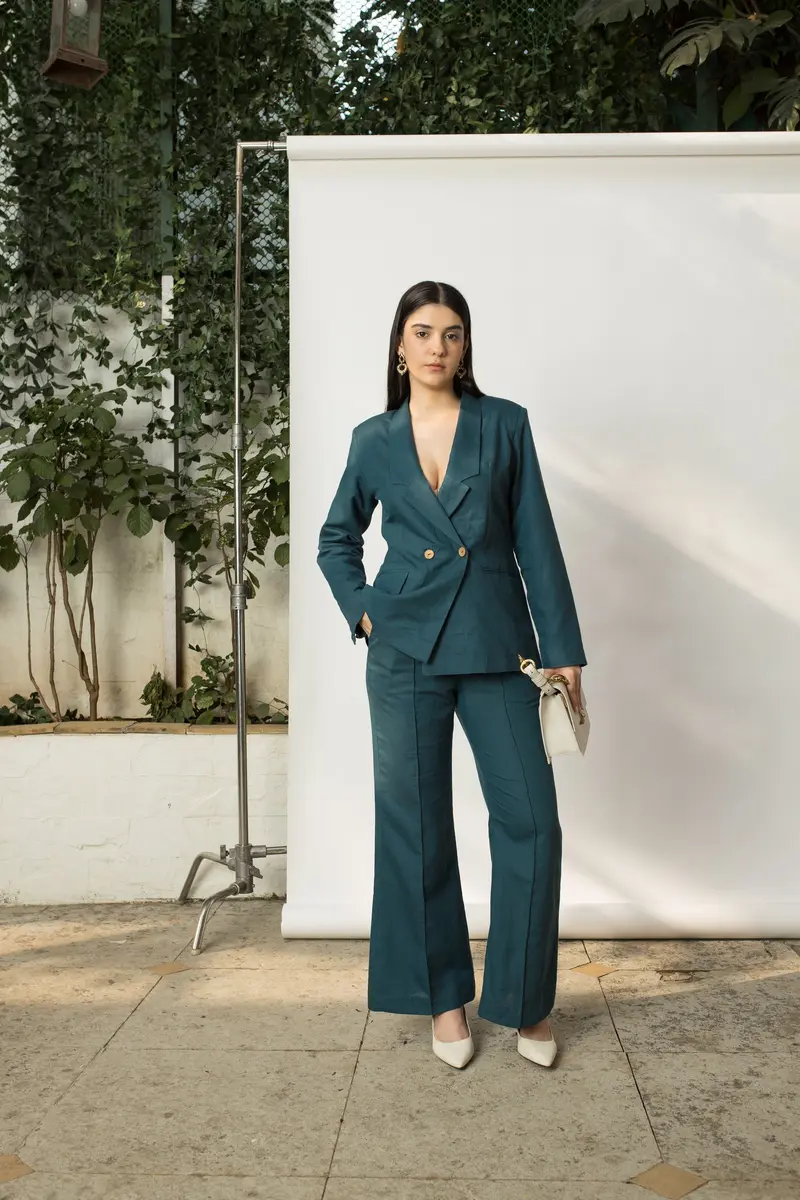 Green Solid Blazer with Buttons