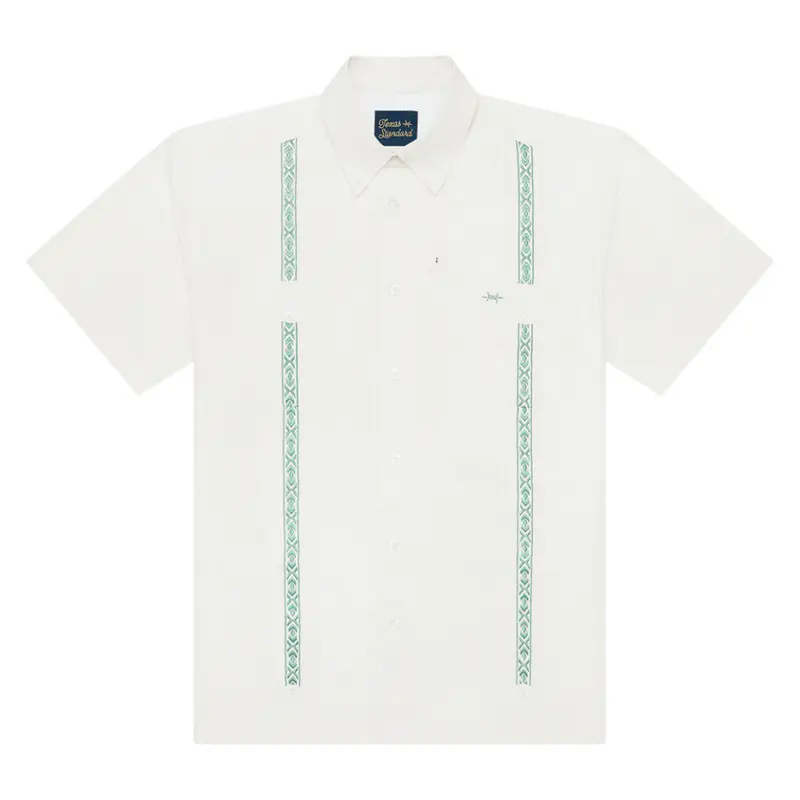 Guayabera Libre in Costa Blanca