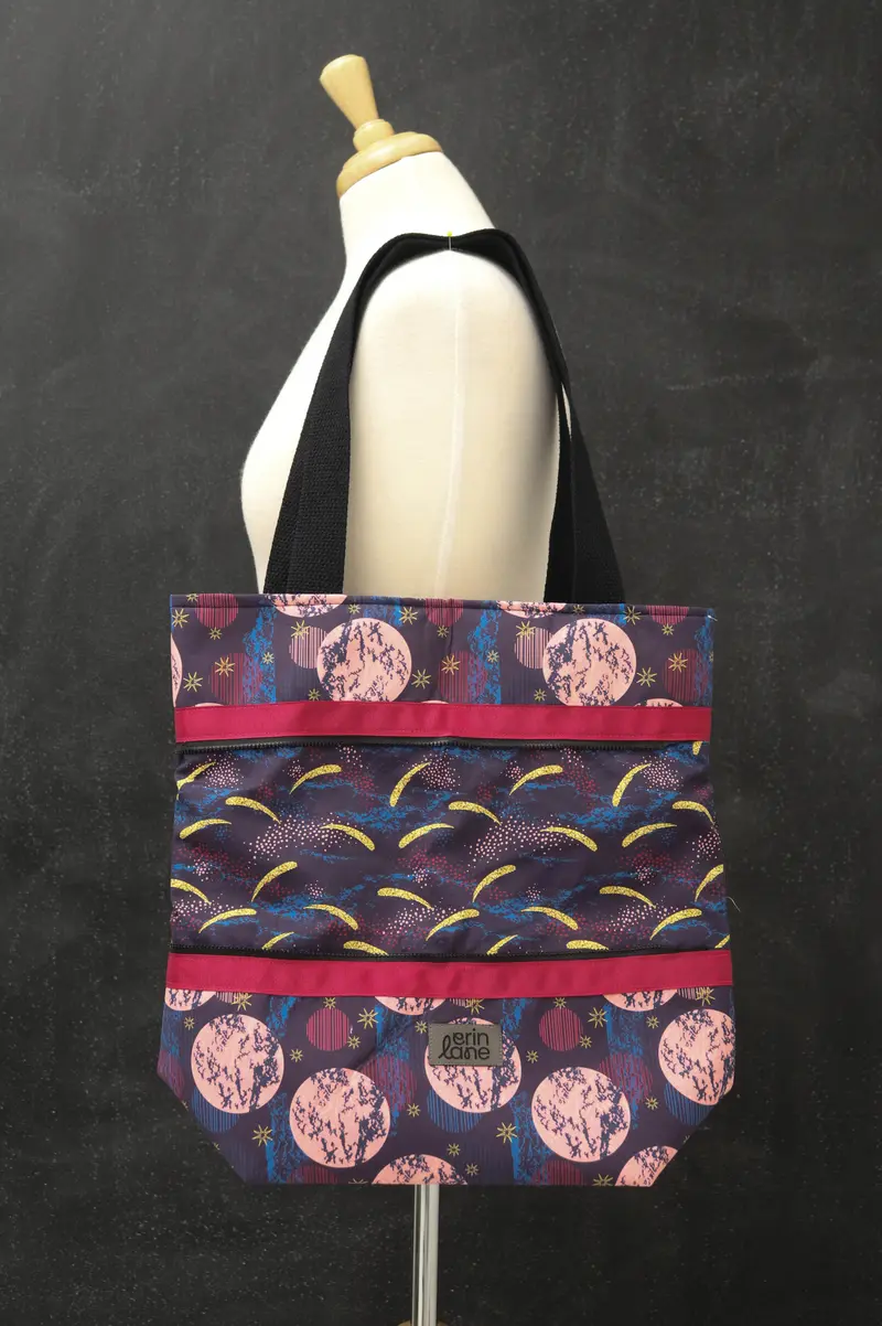 Hidden Potential Expanding Tote Bag in Moon Shadow Rosé