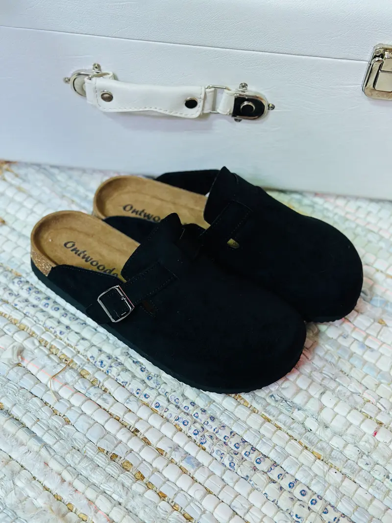 Juniper Suede Clog - Black