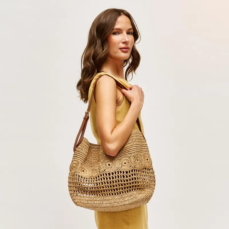 Kaitlyn Hobo