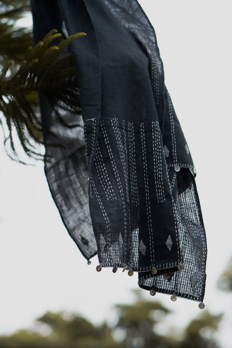 Kantha Scarf Black