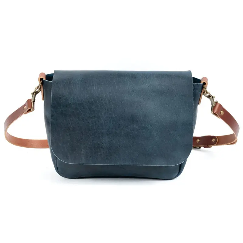KINDLE LEATHER SATCHEL - INDIGO BISON | SADDLE STRAPS