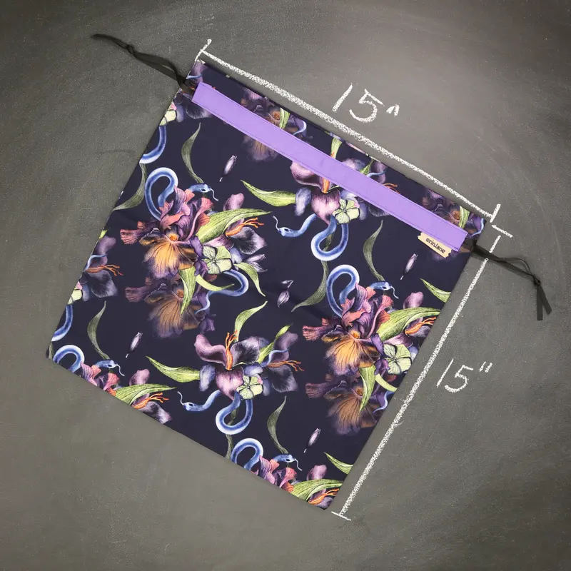 Large Drawstring Bag in Venom and Vines