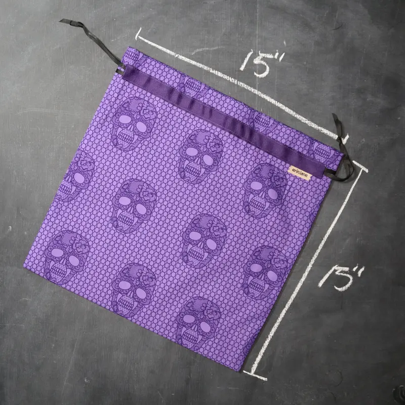 Large Project Bag in Small Lace Skulls