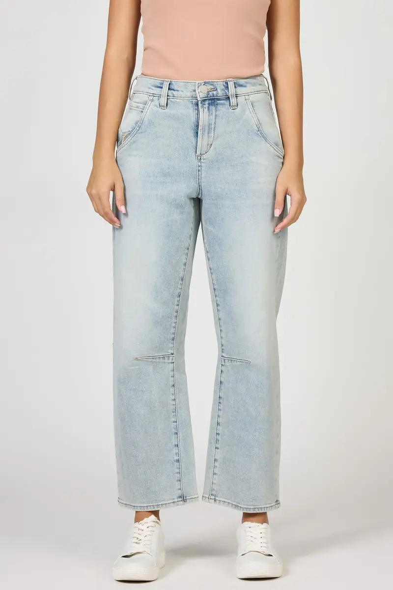 Lasso Jean in Clear Stream