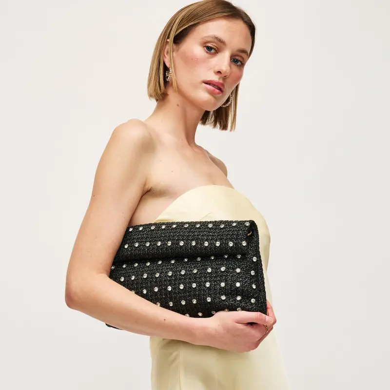 Leila Clutch