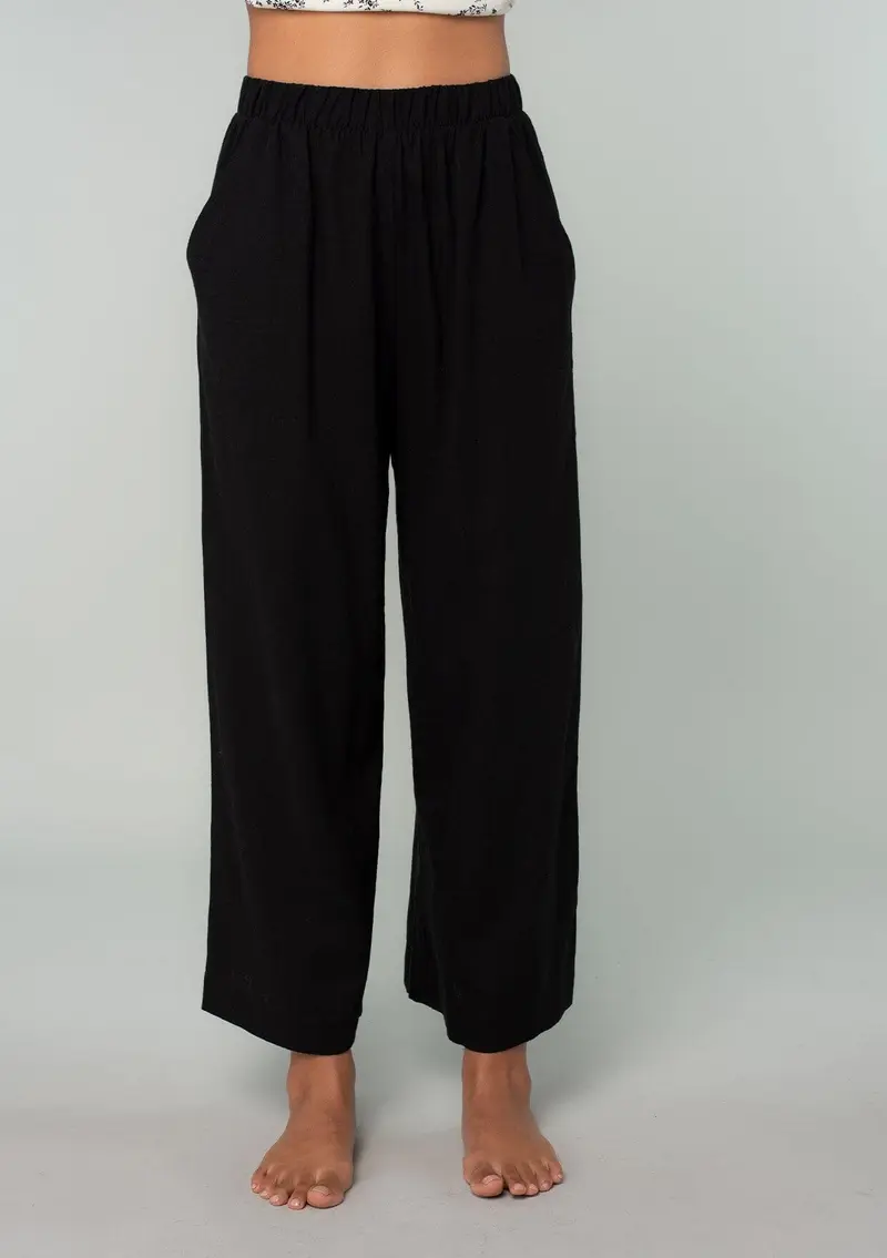 Letania Pant