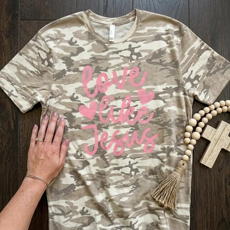 Love Like Jesus Camo Tee
