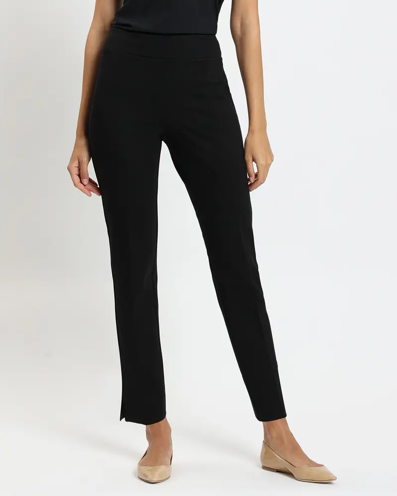 Lucia Ponte Pant in Black