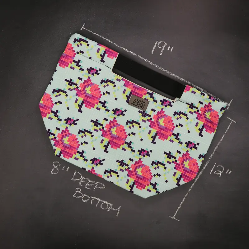 Main Squeeze Tote Bag in 8 BIt Bloom