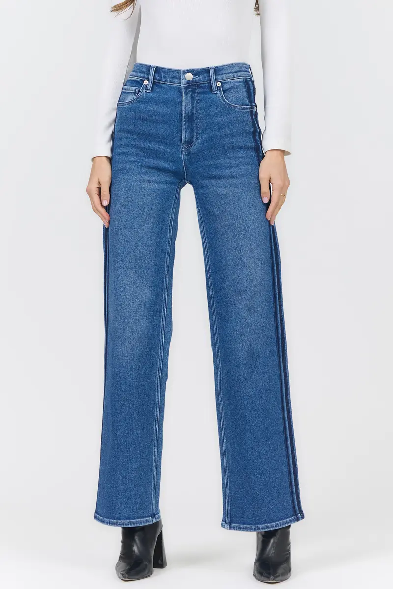 Margot Straight Leg Jean in Drifting