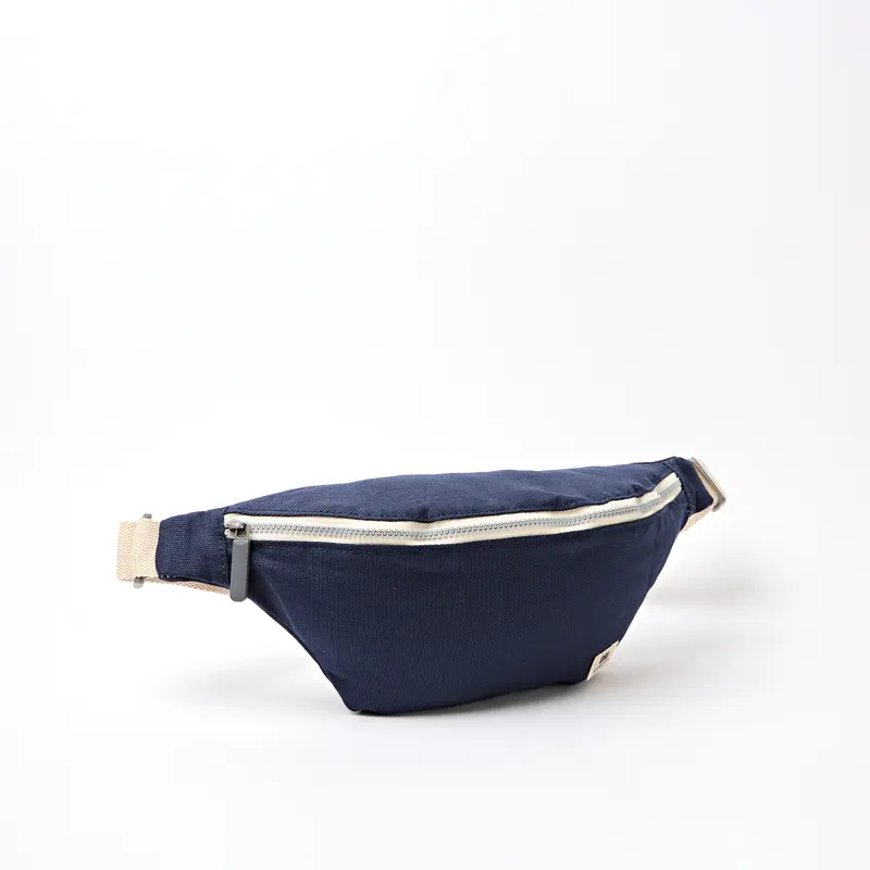 Mill Hill Crossbody Bag in Midnight