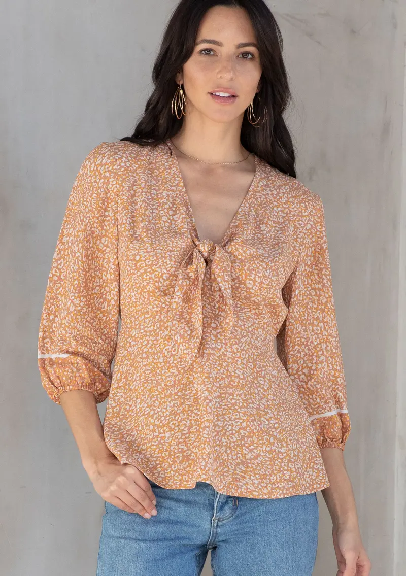 Nina Tie Front Top