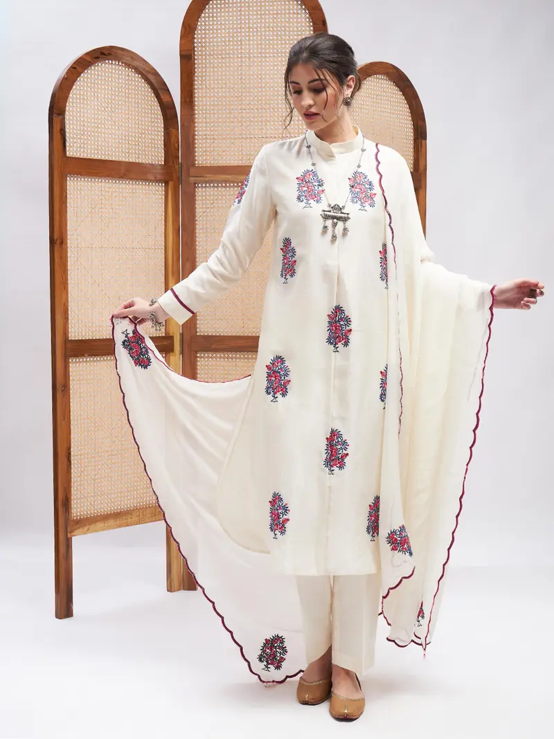 Off-White Silk Kurta Set with Dupatta