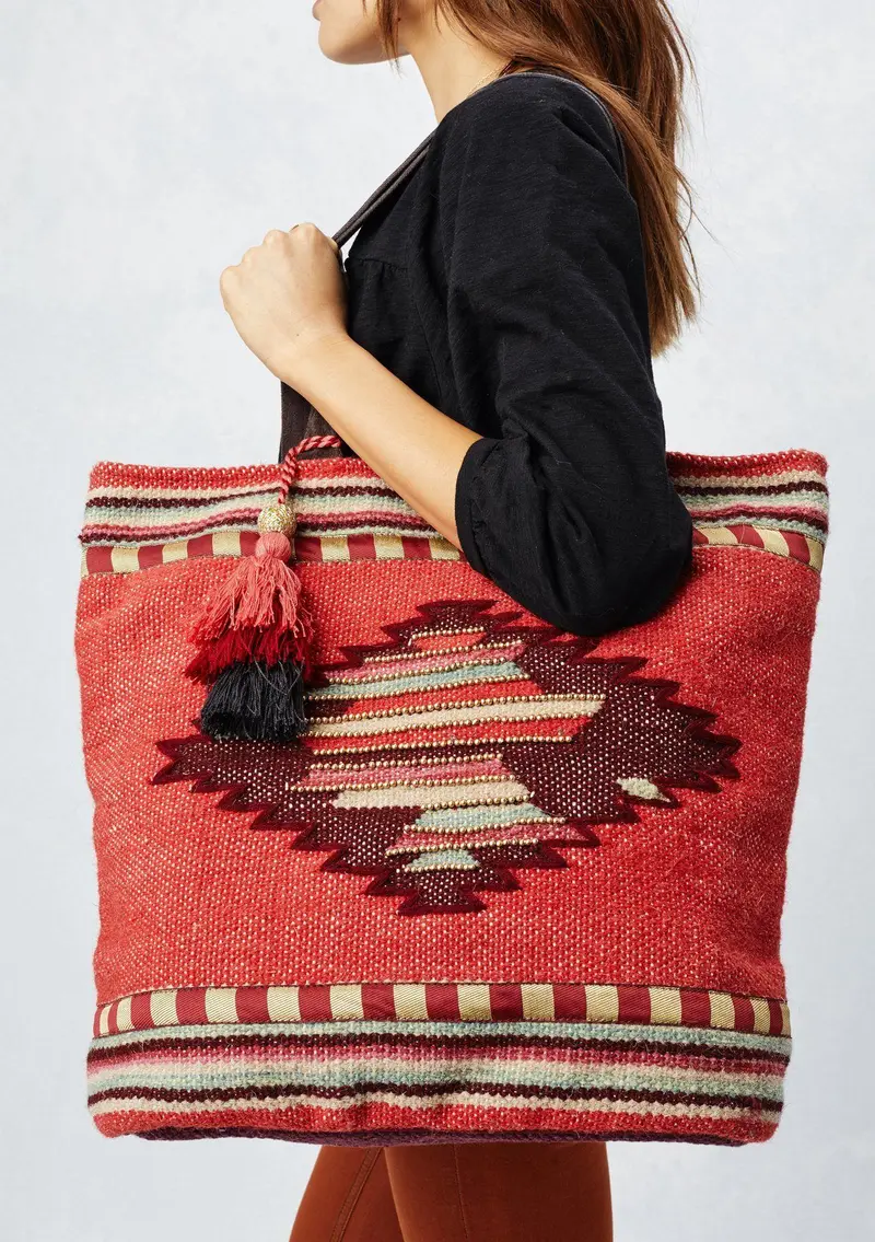 Paradise Valley Tote