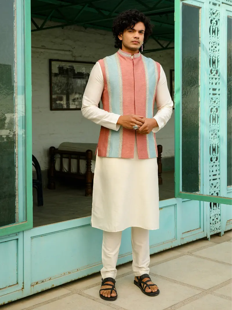 Pink Dori Embroidery Jacket