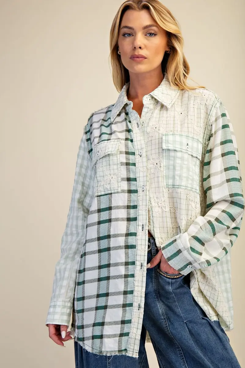 Plaid Star Patch Back Washed Shirt - Sage Green