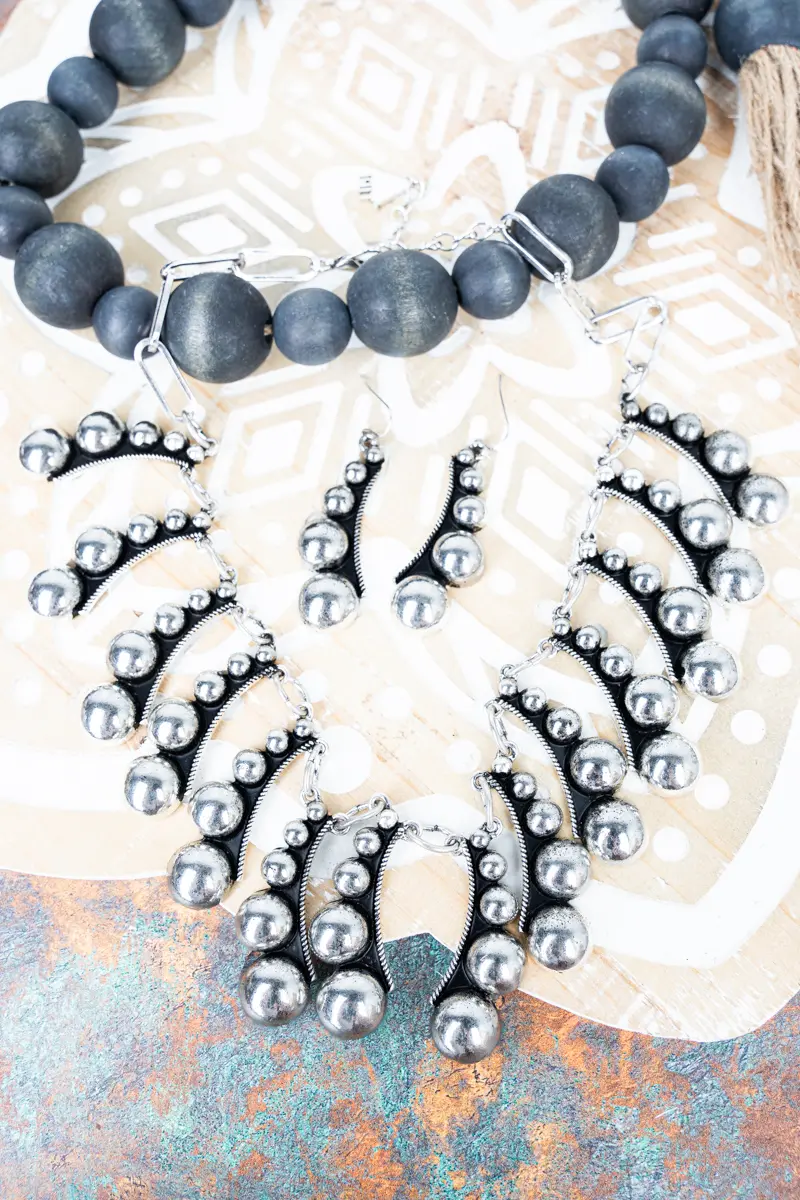 Rodeo Ready Silvertone Studded Necklace and Earring Set